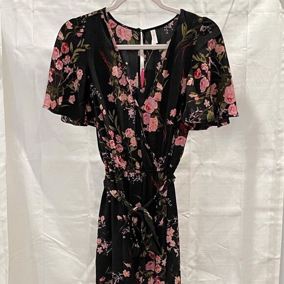 Xhilaration Jumpsuit Faux Wrap Wide Leg Floral Black Pink Short Sleeve Size XS - Picture 12 of 12